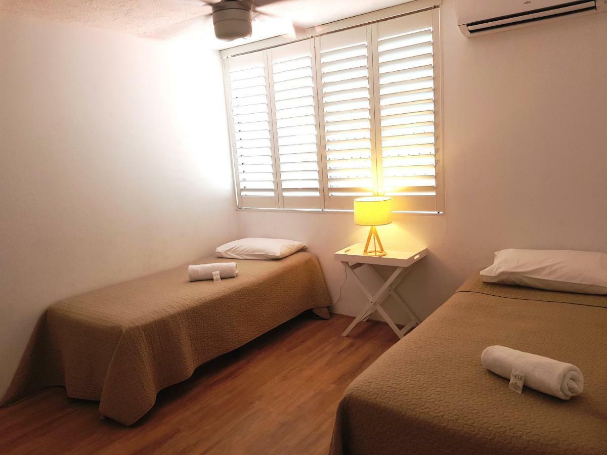 Casablanca Beachfront Apartments Bribie Island North Eksteriør bilde